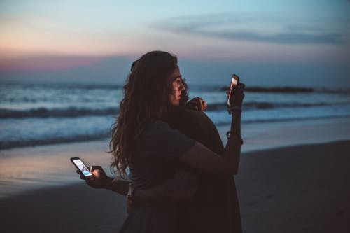 女人情感：戀愛婚姻中男人出軌的10種表現